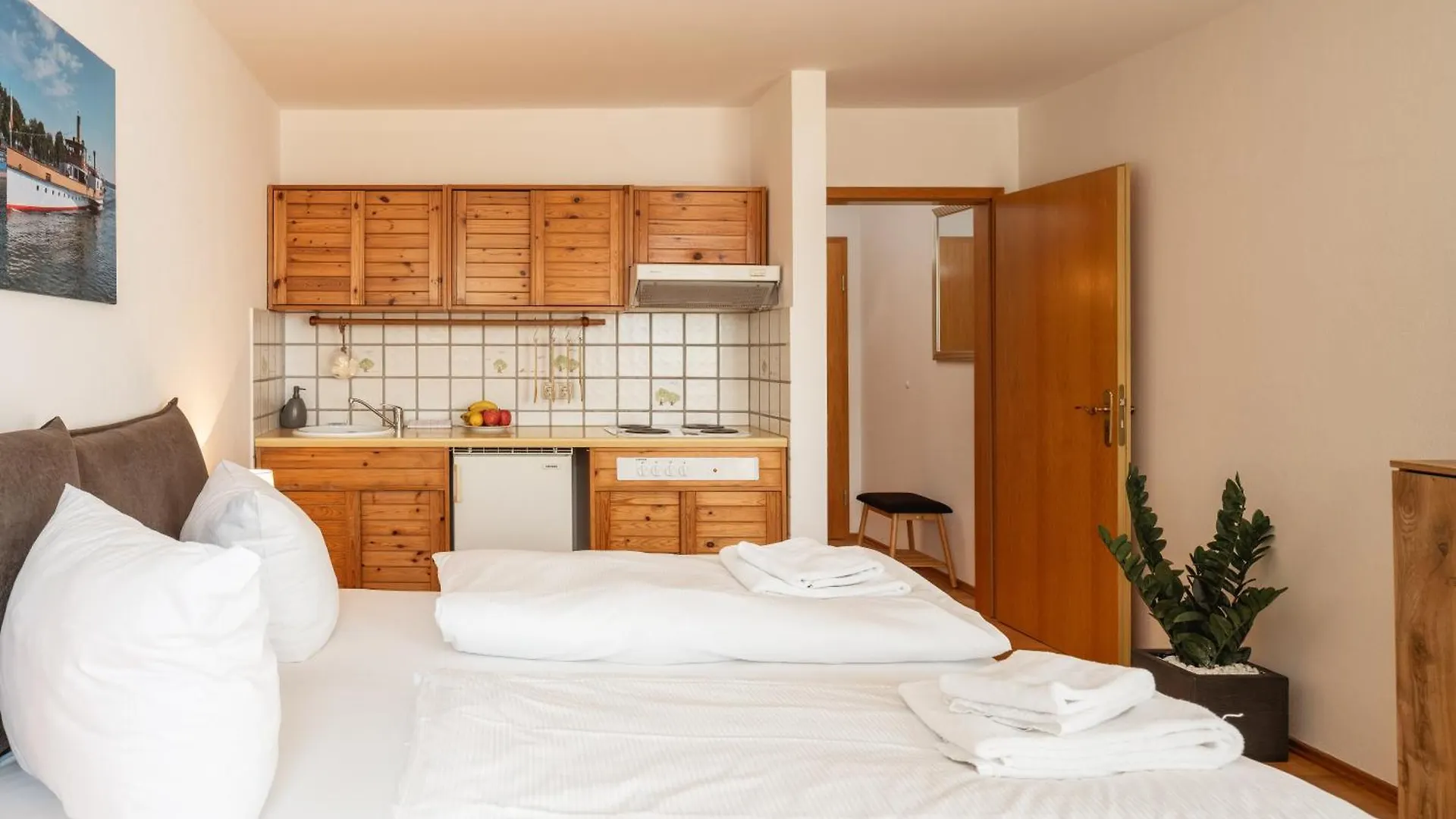 ***  Hotel Chiemseepanorama Gstadt am Chiemsee Germany
