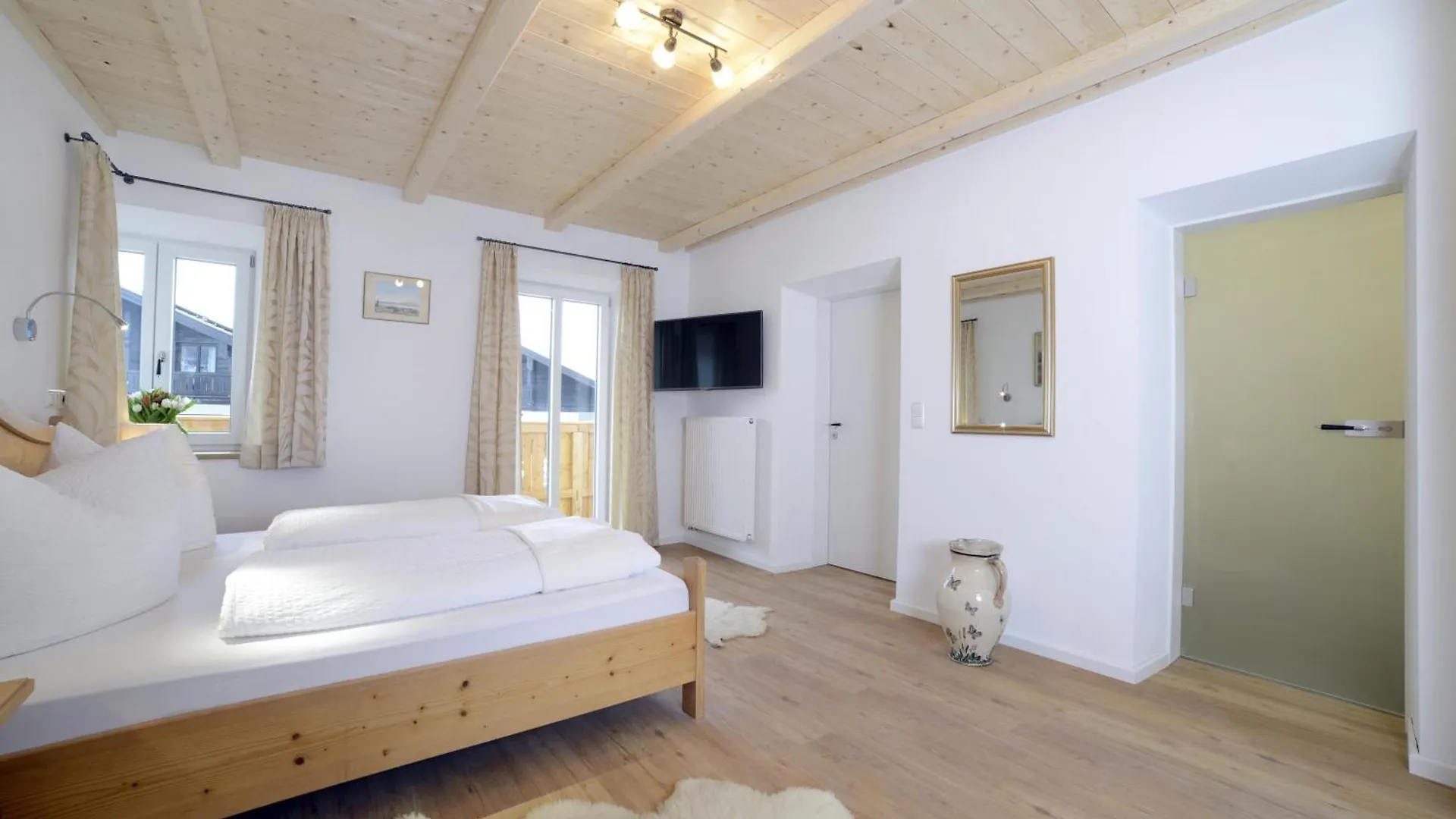 Hotel Chiemseepanorama Gstadt am Chiemsee